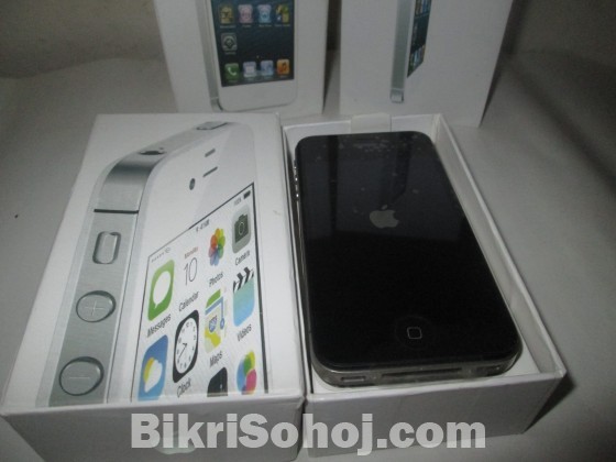 Apple i phone 4s /32GB Box